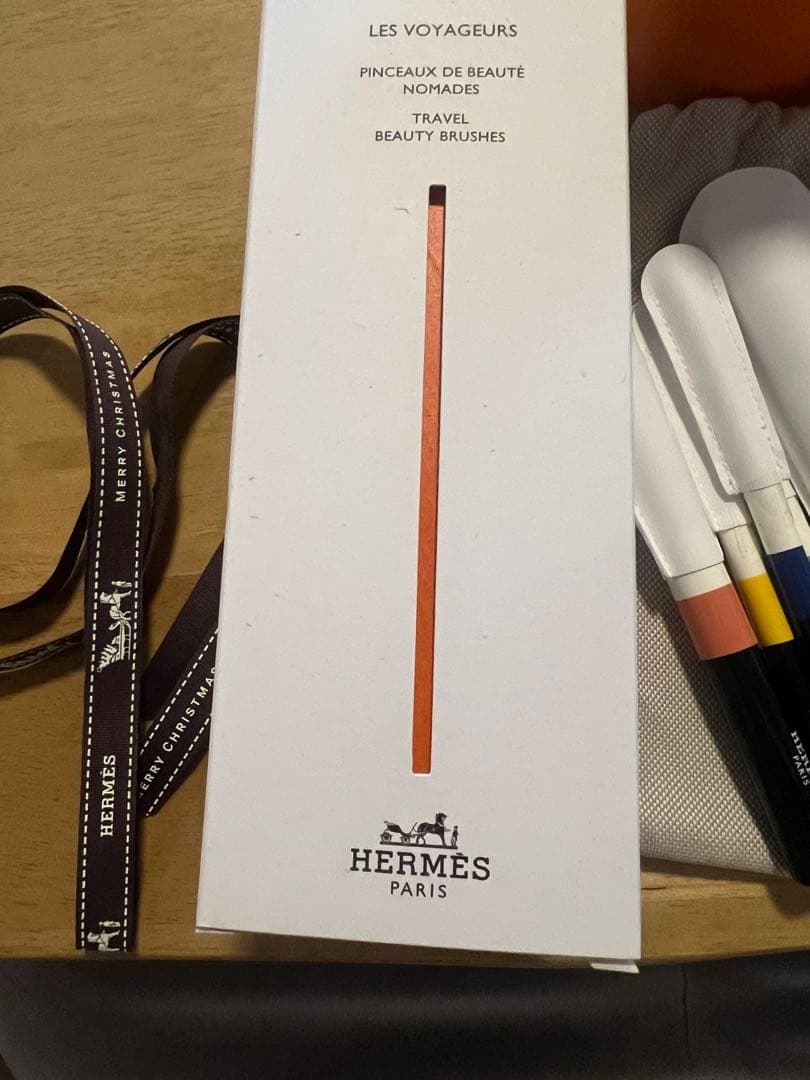 HERMES、完全未使用品、メイクブラシ レ・ヴォヤジャー 備品等あり
