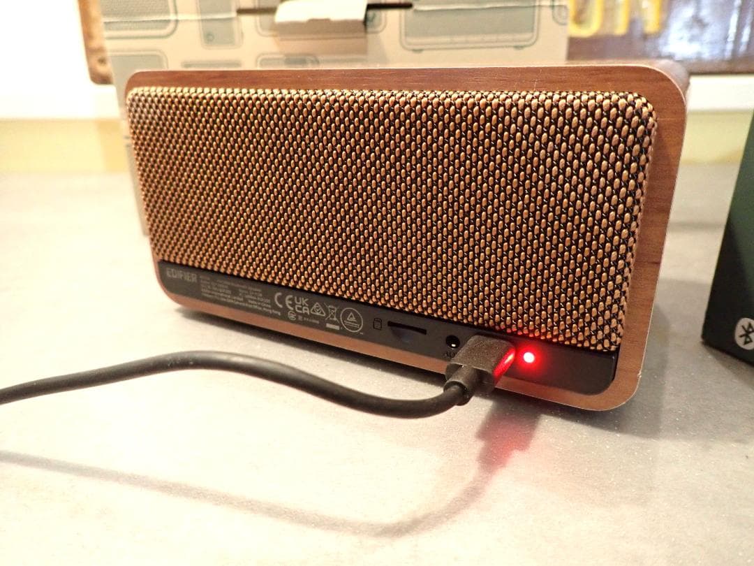 Edifier MP230 Bluetoothスピーカー ☆起動確認済☆ウッド