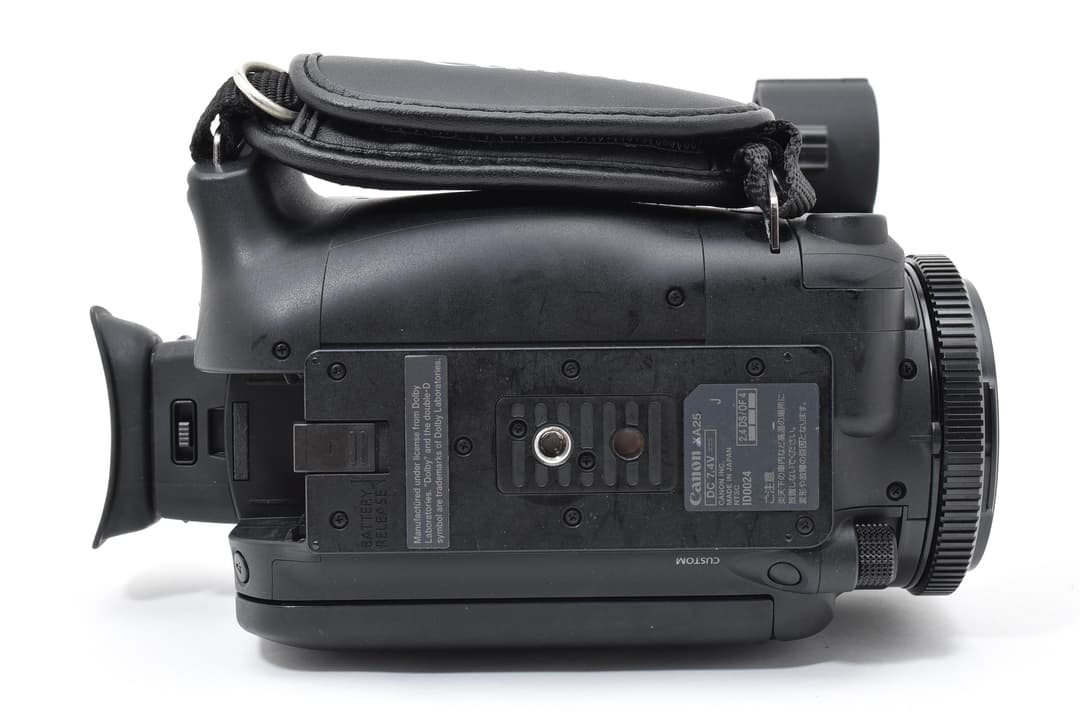 ■極上品■ キヤノン ビデオカメラ XA25 #C860