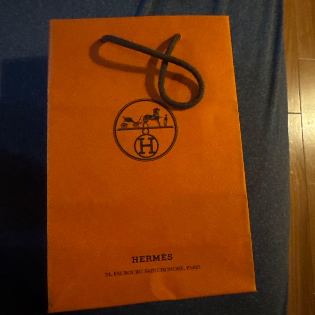 新品未開封品【HERMES】 ビューラー アイラッシュカーラー《クルブ-シル》