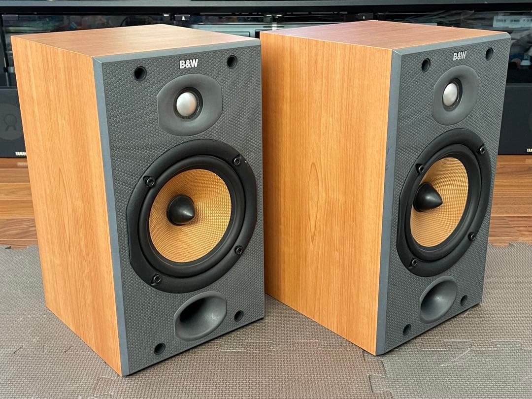 Bowers & Wilkins B&W DM601S2 ペア