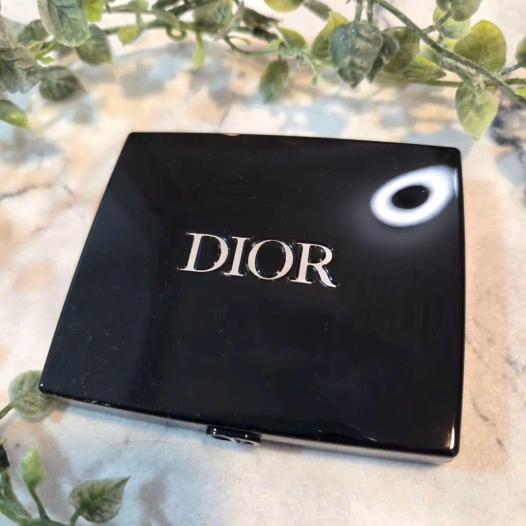 Dior アイシャドウパレット 423 COULEURS アンバーパール
