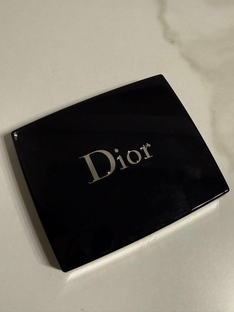 Dior スキンルージュブラッシュ カラー&グロウ 457