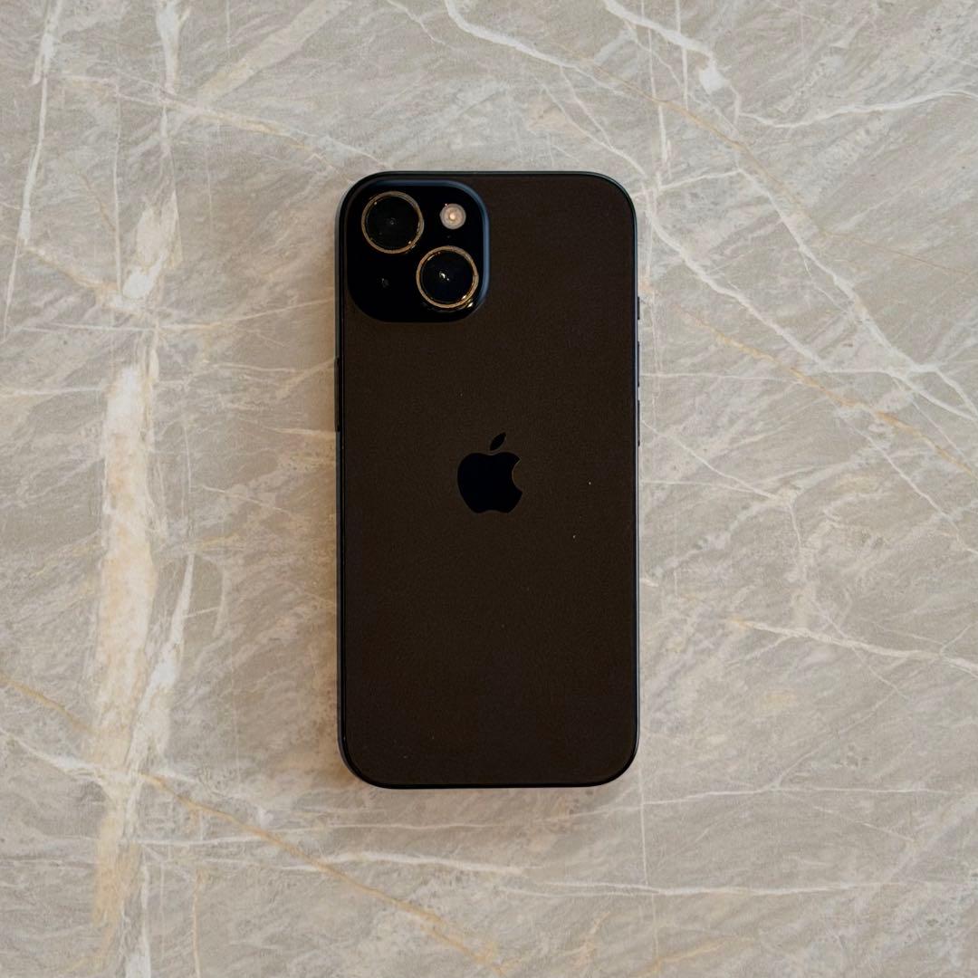 【画面無傷】iPhone 15 ブラック128 GB SIMフリー 　箱付き
