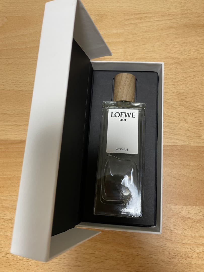 LOEWE ロエベ　オードゥパルファン　001ウーマン　50ml