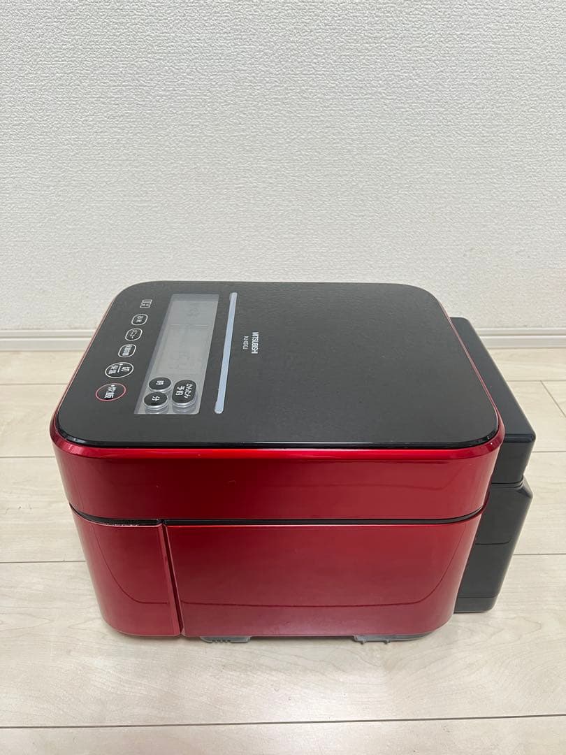 【極美品】三菱電機 蒸気レスIH炊飯器 本炭炊釜 5.5合 レッド 高級モデル