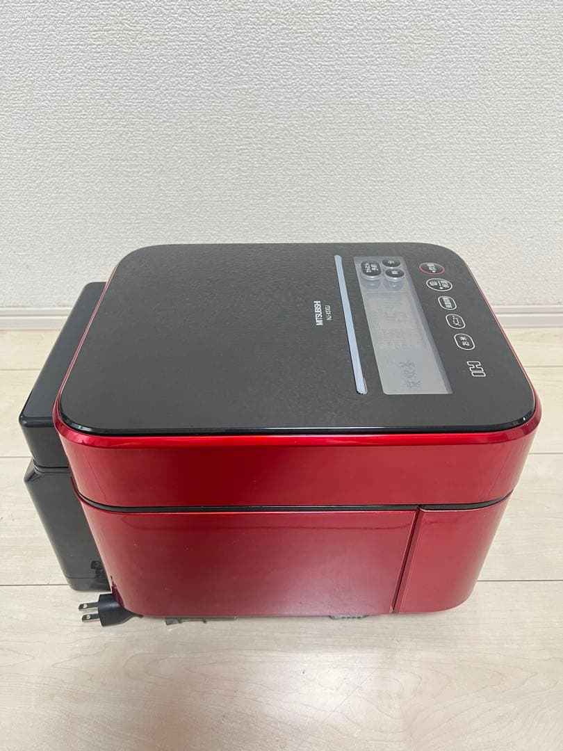 【極美品】三菱電機 蒸気レスIH炊飯器 本炭炊釜 5.5合 レッド 高級モデル
