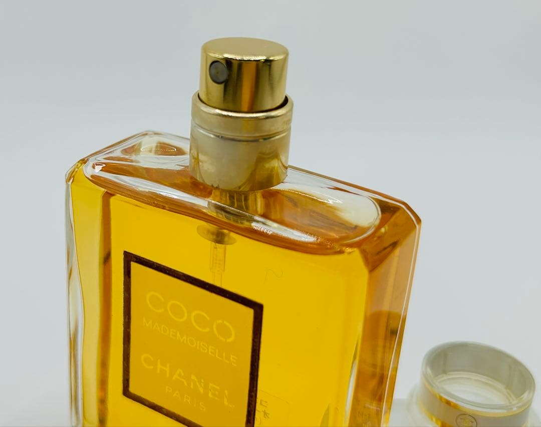 CHANEL ココ マドモアゼル オードゥパルファム 日本語表記あり 50ml