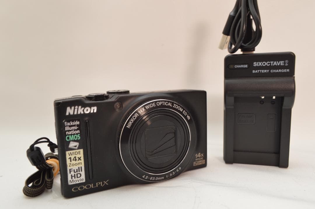 ✨良品✨ Nikon Coolpix S8200 ブラック 動作OK