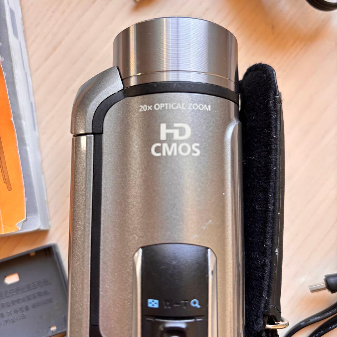 【匿名配送】Canon デジタル ビデオカメラ iVIS HF R10 ズーム