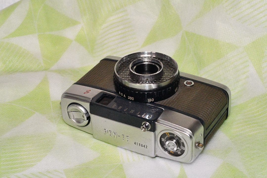 《動作品》OLYMPUS PEN EE S a376