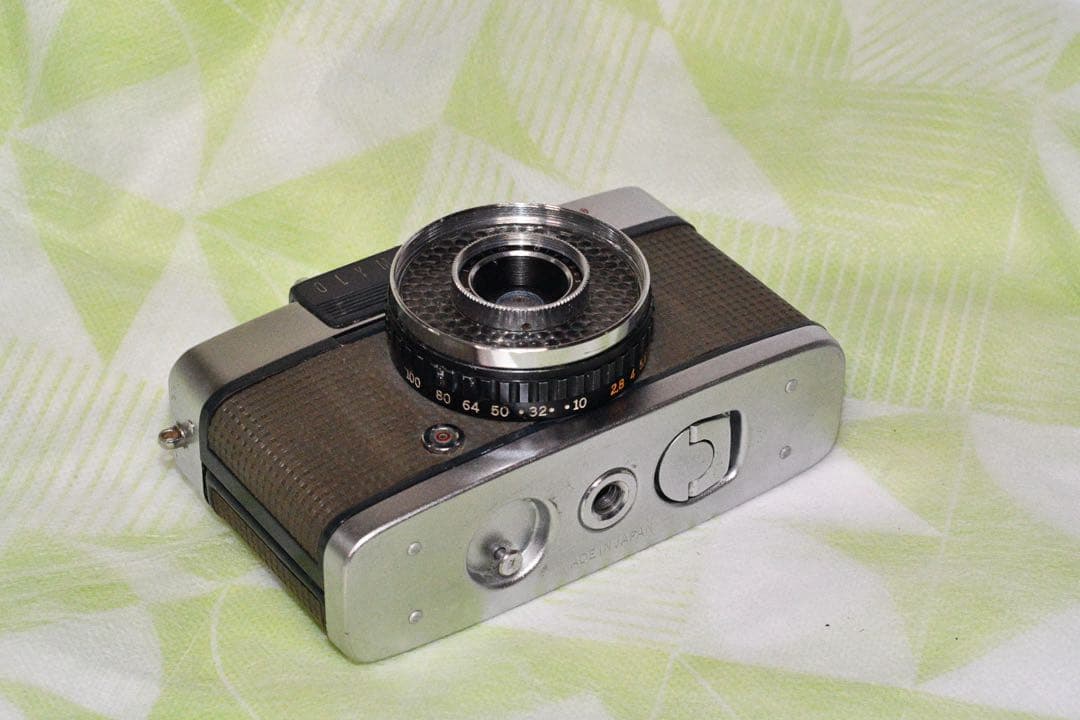 《動作品》OLYMPUS PEN EE S a376