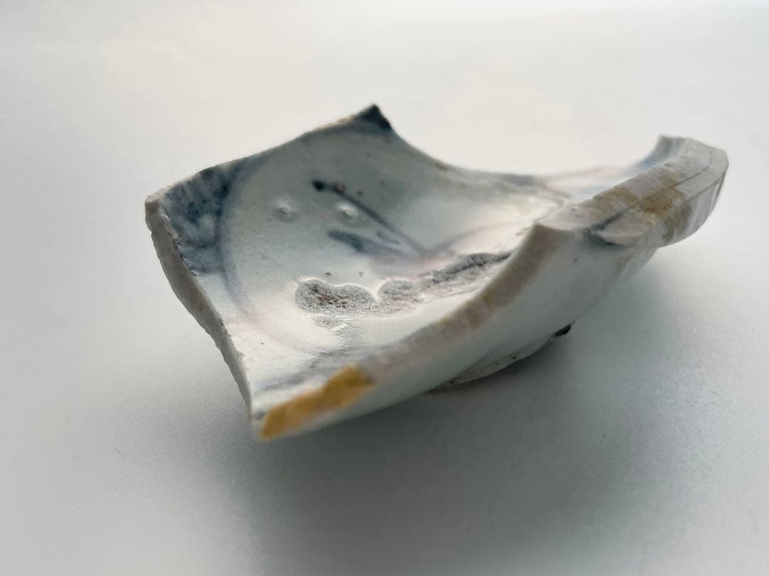 骨董　アンティーク　初期伊万里　陶片　染付　芙蓉手　蝶々　五寸皿　残欠　発掘品