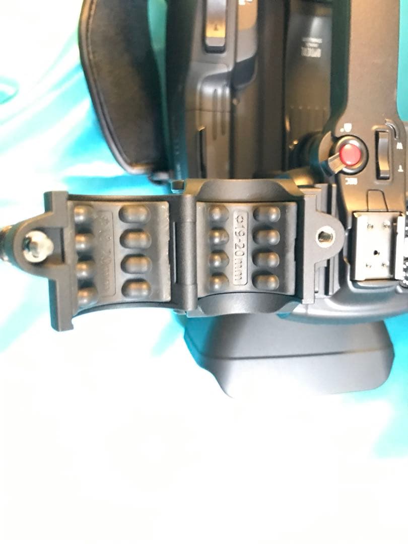 【再値下げ】Canon XF400 4K 業務用ビデオカメラ本体（新品）