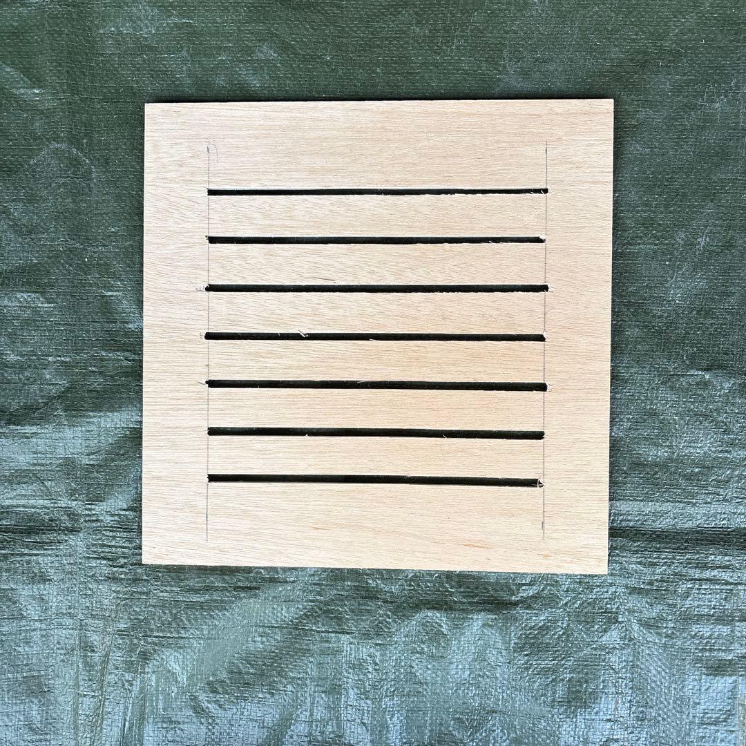 ミツバチ巣箱　25−C−105