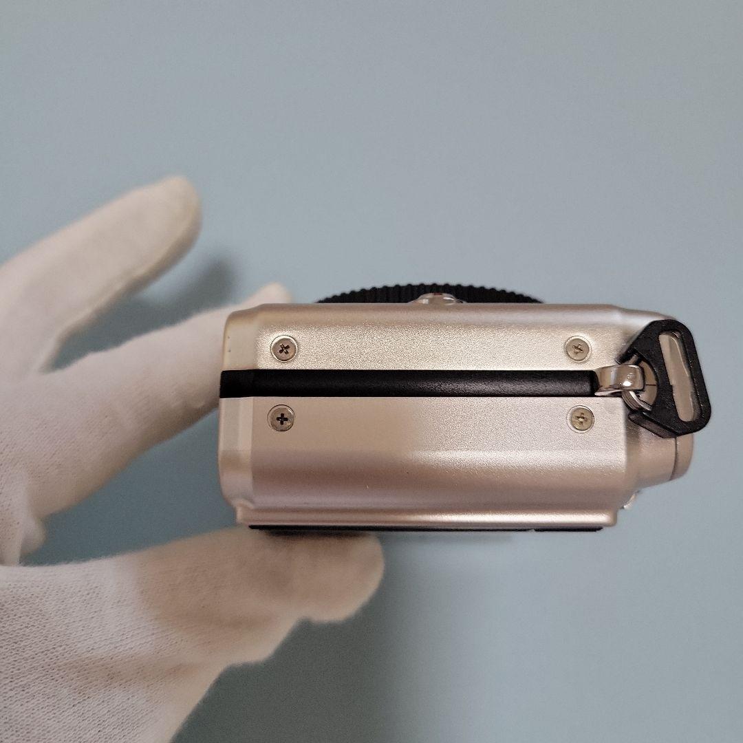 OLYMPUS マイクロフォーサーズカメラ　本体のみ動作未確認