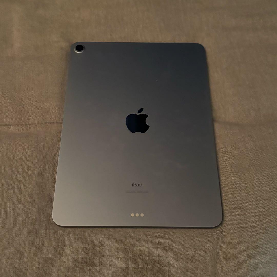 iPad Air第4世代　スカイブルーケース付き64GB