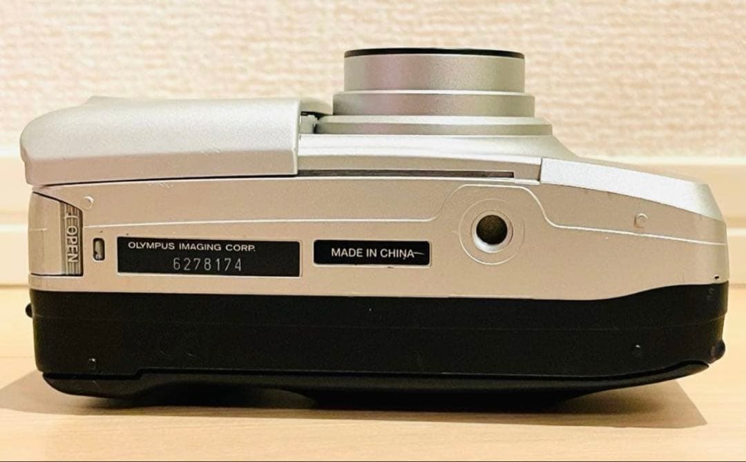 完動品　美品OLYMPUS SUPERZOOM 105G フィルムカメラ