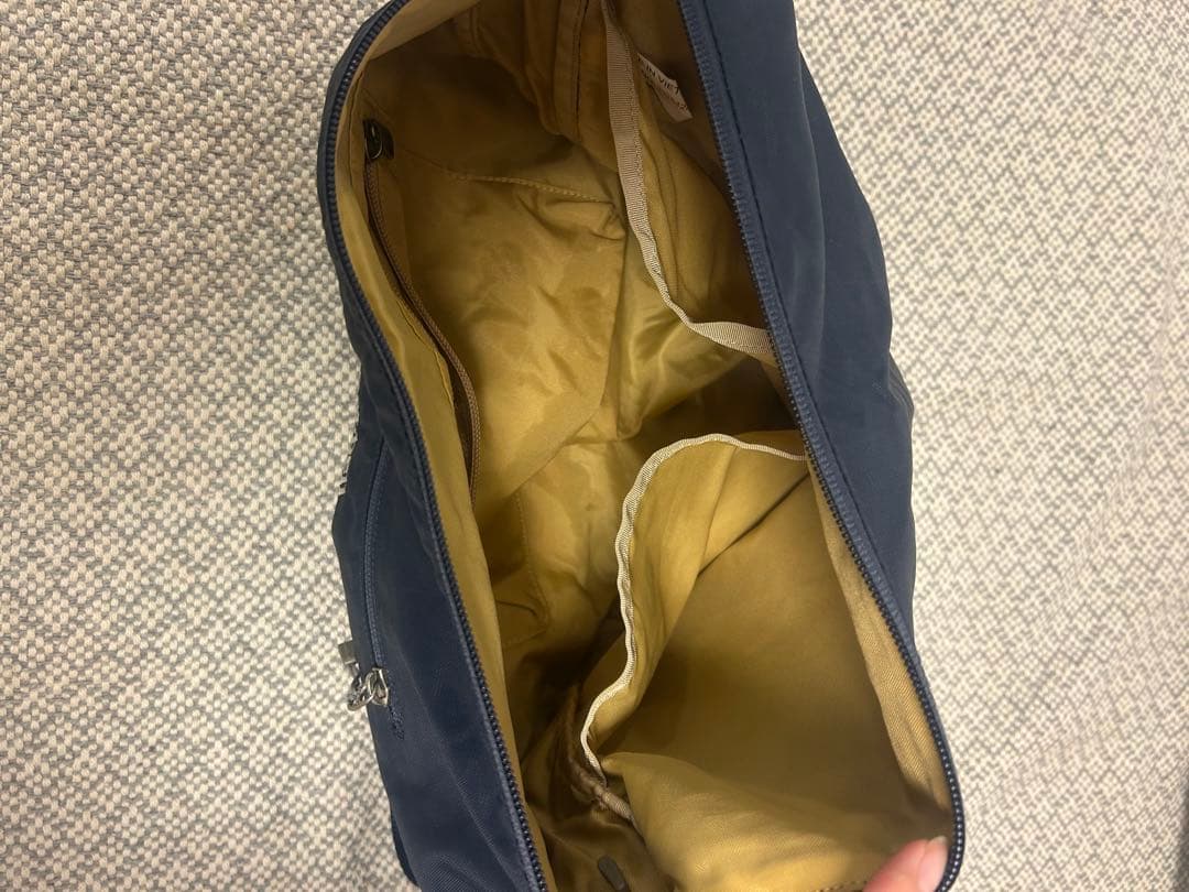 モンベル　ショルダーバッグ