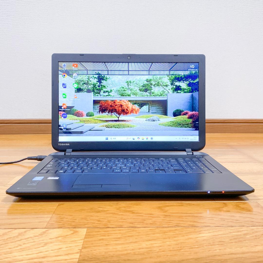 ぽこぽこ✨【訳アリ】i5 SSD Win11 快適動作ですぐ使えるカメラ付