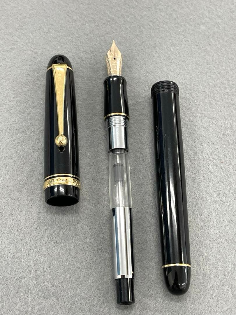 PILOT 万年筆 CUSTOM 74 14K　ニブ：FM