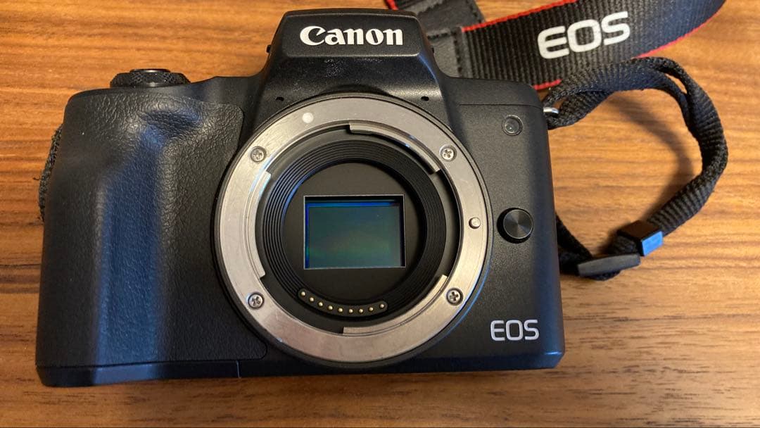 Canon EOS kiss m 本体&純正レンズ4つ付き+付属品多数