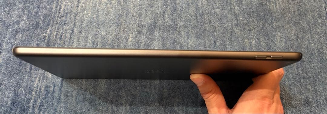 Apple iPad 10.2インチ 第9世代 スペースグレー 本体