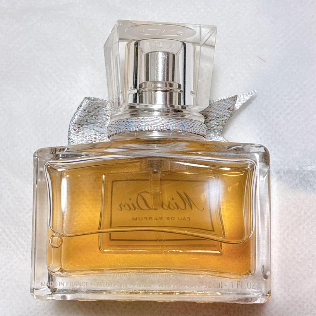 Miss Dior Eau de 香水　ミスディオール　オーデパルファム