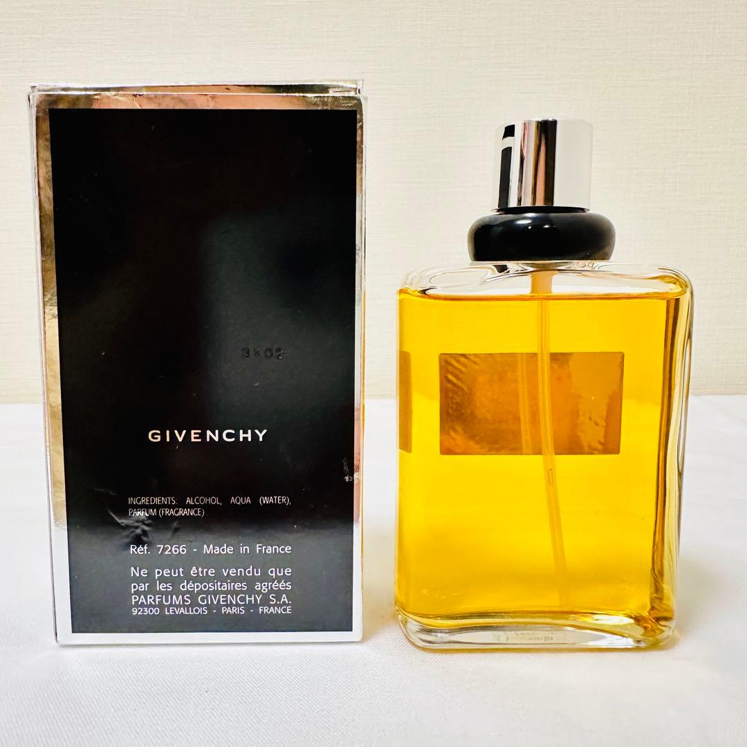 ねずみたち新品　ジバンシー　ジェントルマン　オードトワレ　香水　100ml