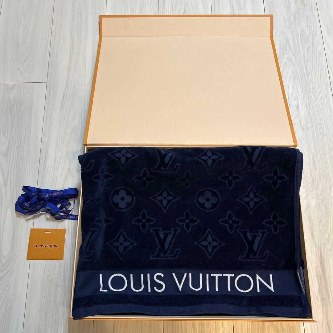 Louis Vuitton ルイヴィトン　ビーチタオル・LV バケーション