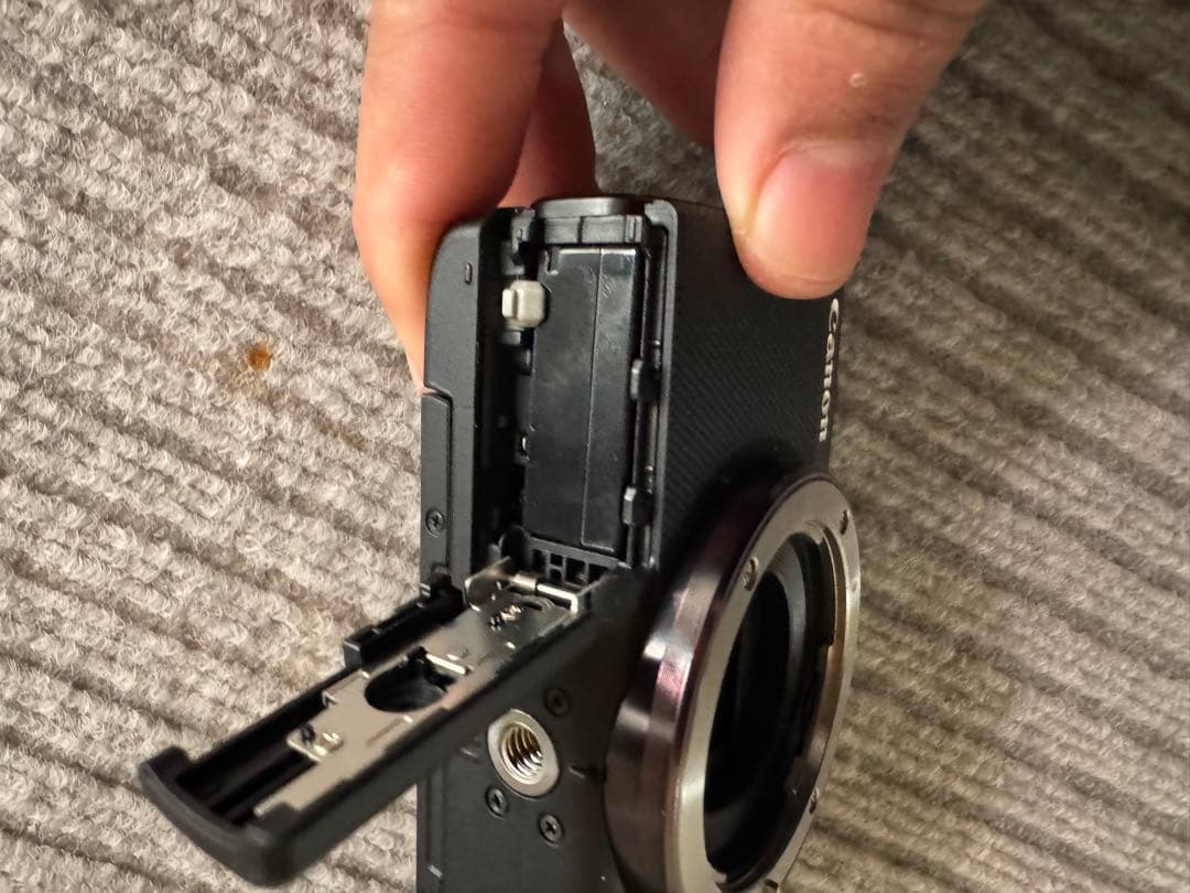 Canon EOS コンパクトデジタルカメラ