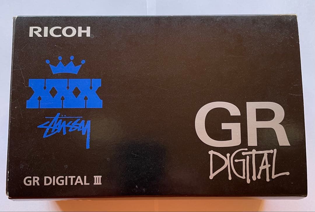 GR3 DIGITAL コンパクトデジタルカメラ　STUSSY