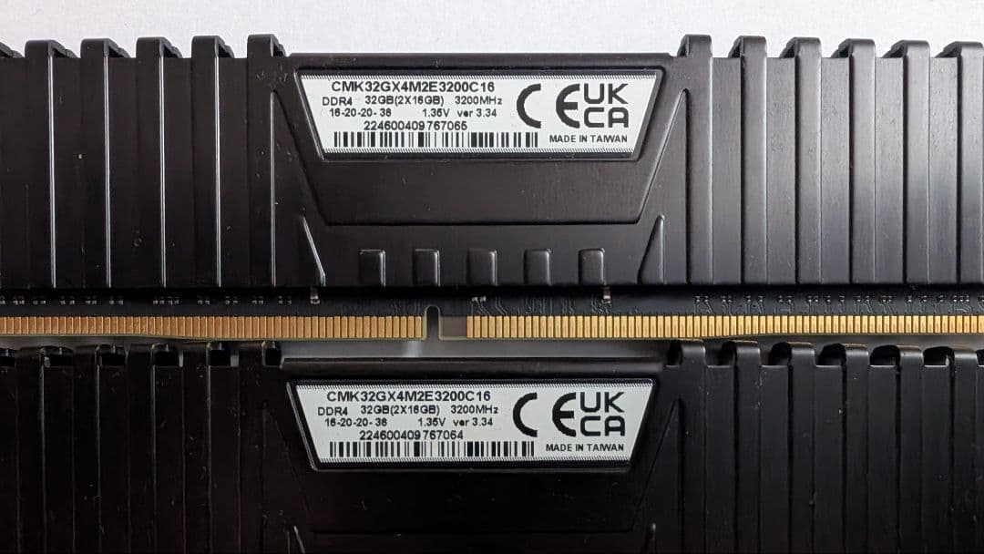 ​【動作確認済】Corsair DDR4 32GB (16GB×2) 3200