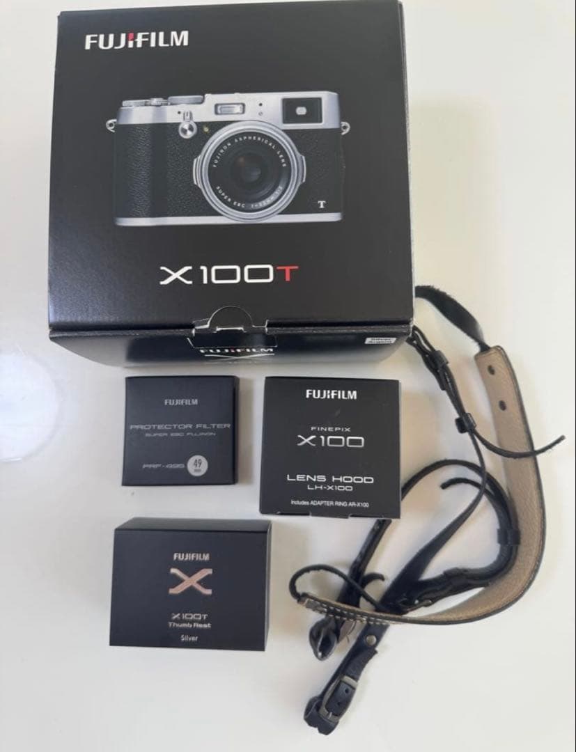 極上品　FUJIFILM X100T ショット数2300回