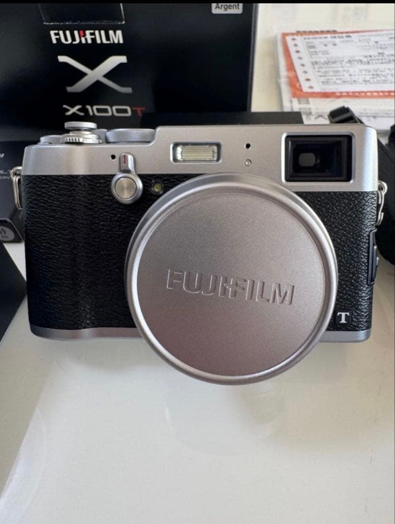 極上品　FUJIFILM X100T ショット数2300回