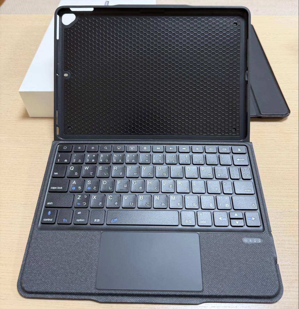 【箱つき】iPad 第9世代 64GB スペースグレイ 中古キーボード等付き