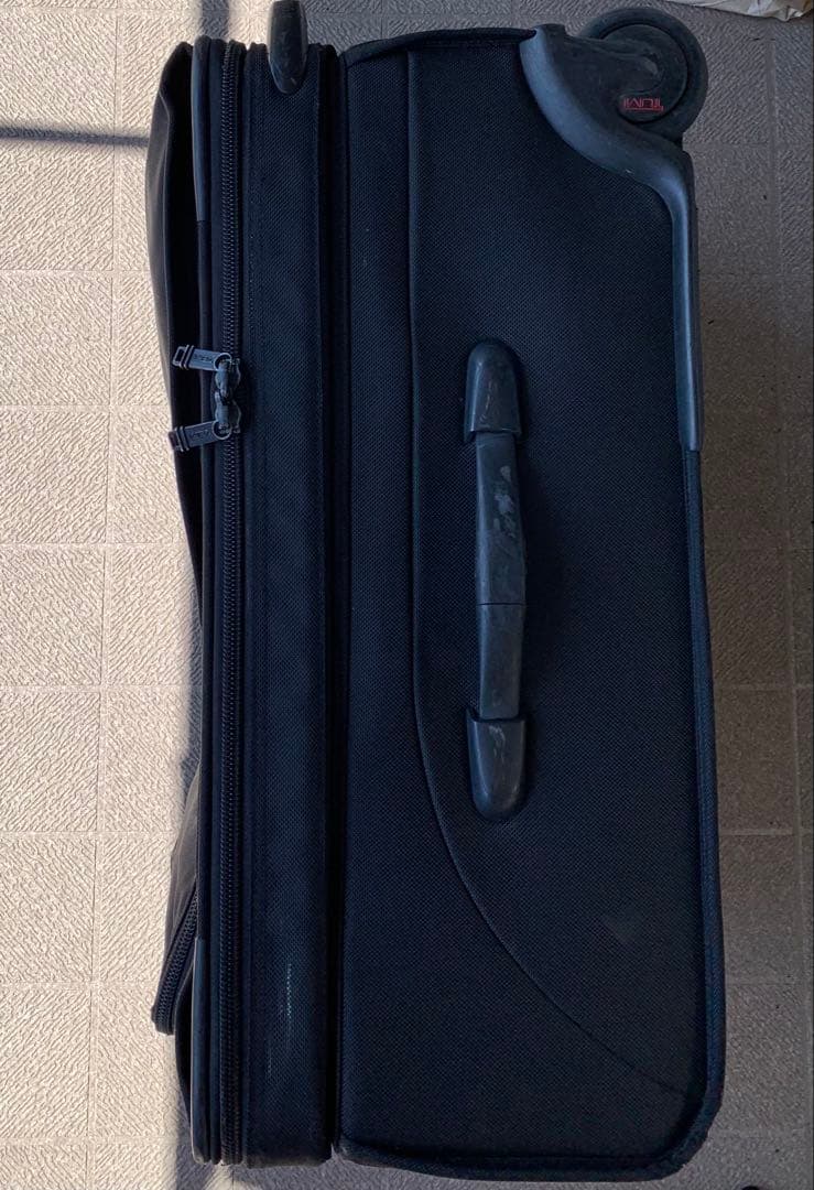 TUMI トゥミ 大容量キャリーケース エクスパンダブル　スーツケース 黒