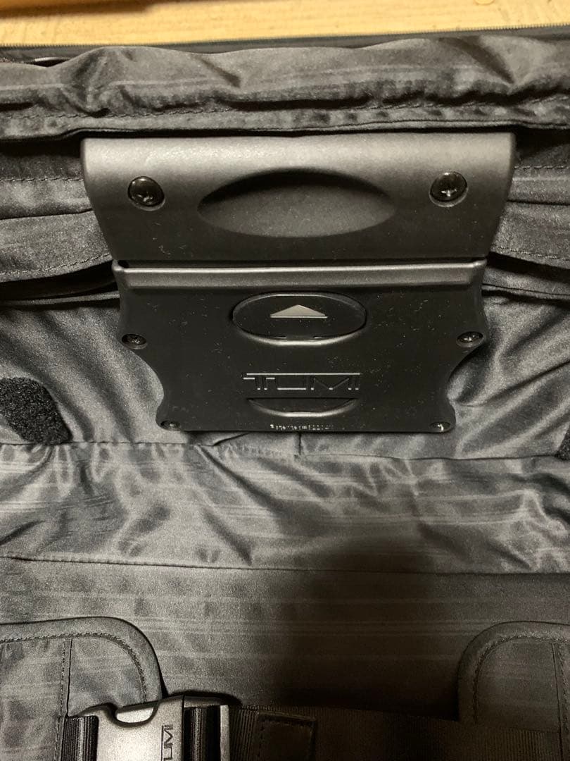 TUMI トゥミ 大容量キャリーケース エクスパンダブル　スーツケース 黒