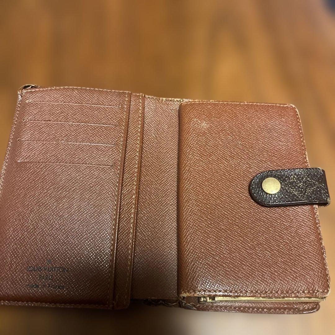 ルイヴィトン　二つ折り財布