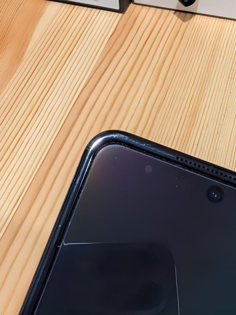 motorola razr 50 SIMフリー + Clicks キーボード