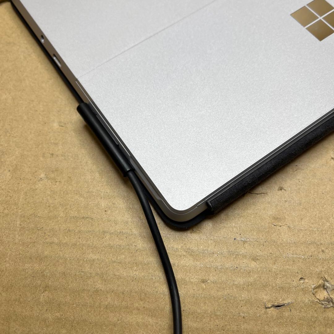 Surface Go2 m3-8100Y 10.5インチ