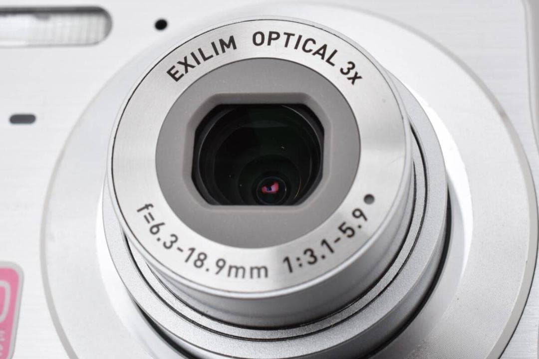美品 カシオ CASIO EXILIM EX-Z77 シルバー ＃A276