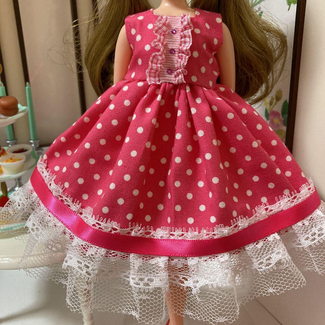 専用　リカちゃん 服 ハンドメイド　花冠付！895番