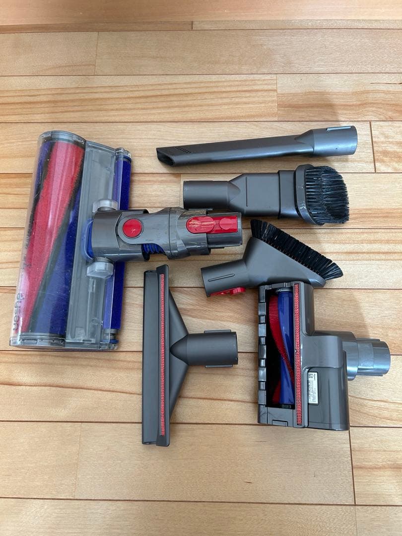 [ジャンク品]ダイソンV11 Fluffy SV14 FF コードレス掃除機
