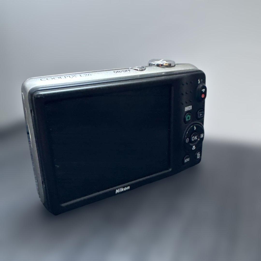 【起動確認済 美品】Nikon Coolpix L26
