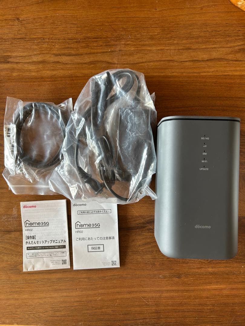 docomo 5Gホームルーター HR02 未使用に近い