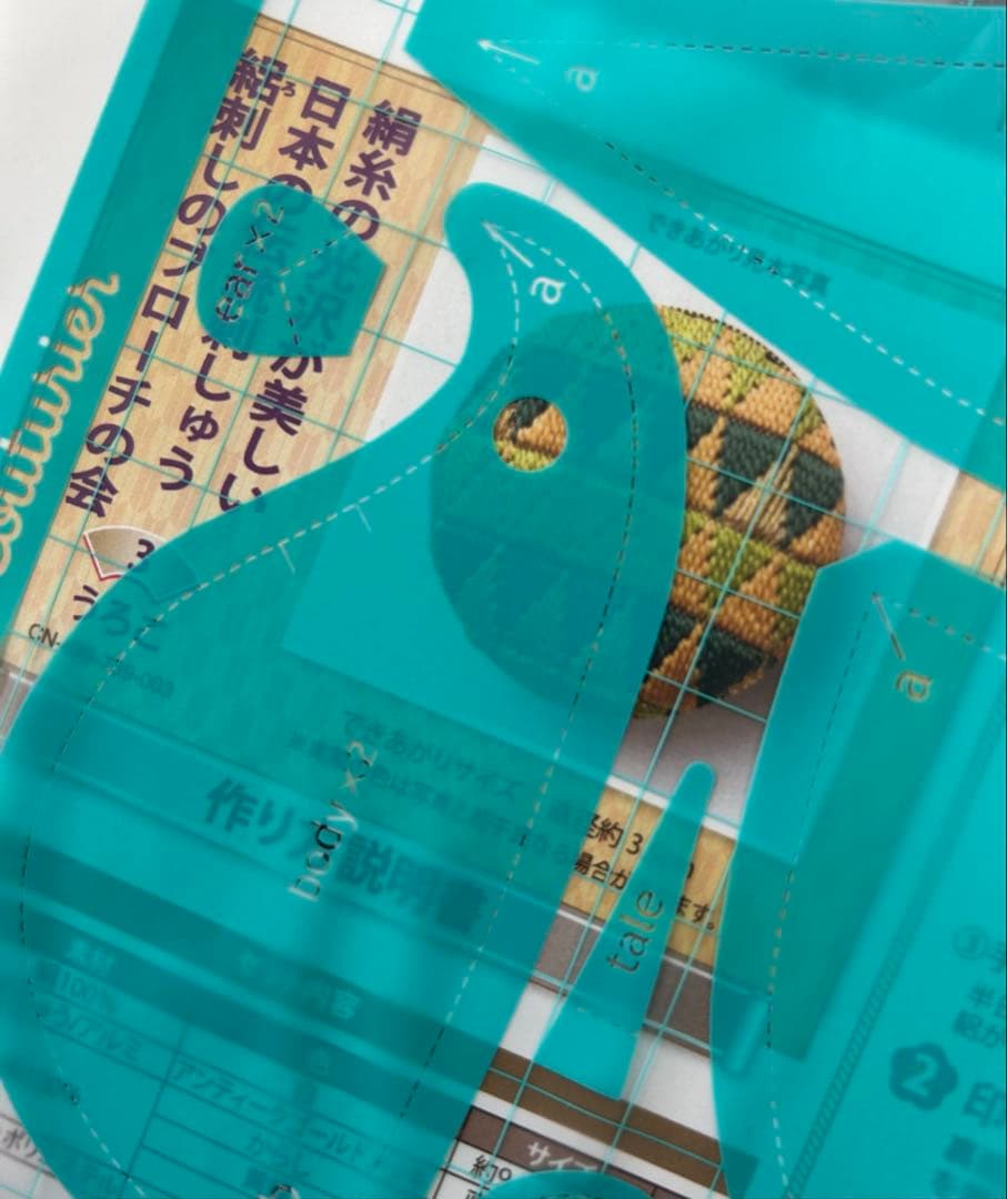 フェリシモ　絽刺し　ブローチ　キット　まとめ売り