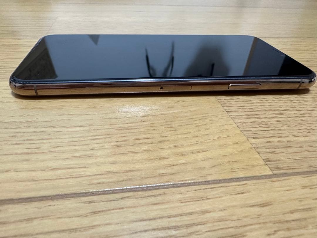 iPhone 11 Pro Max 64GB SIMフリー ゴールド