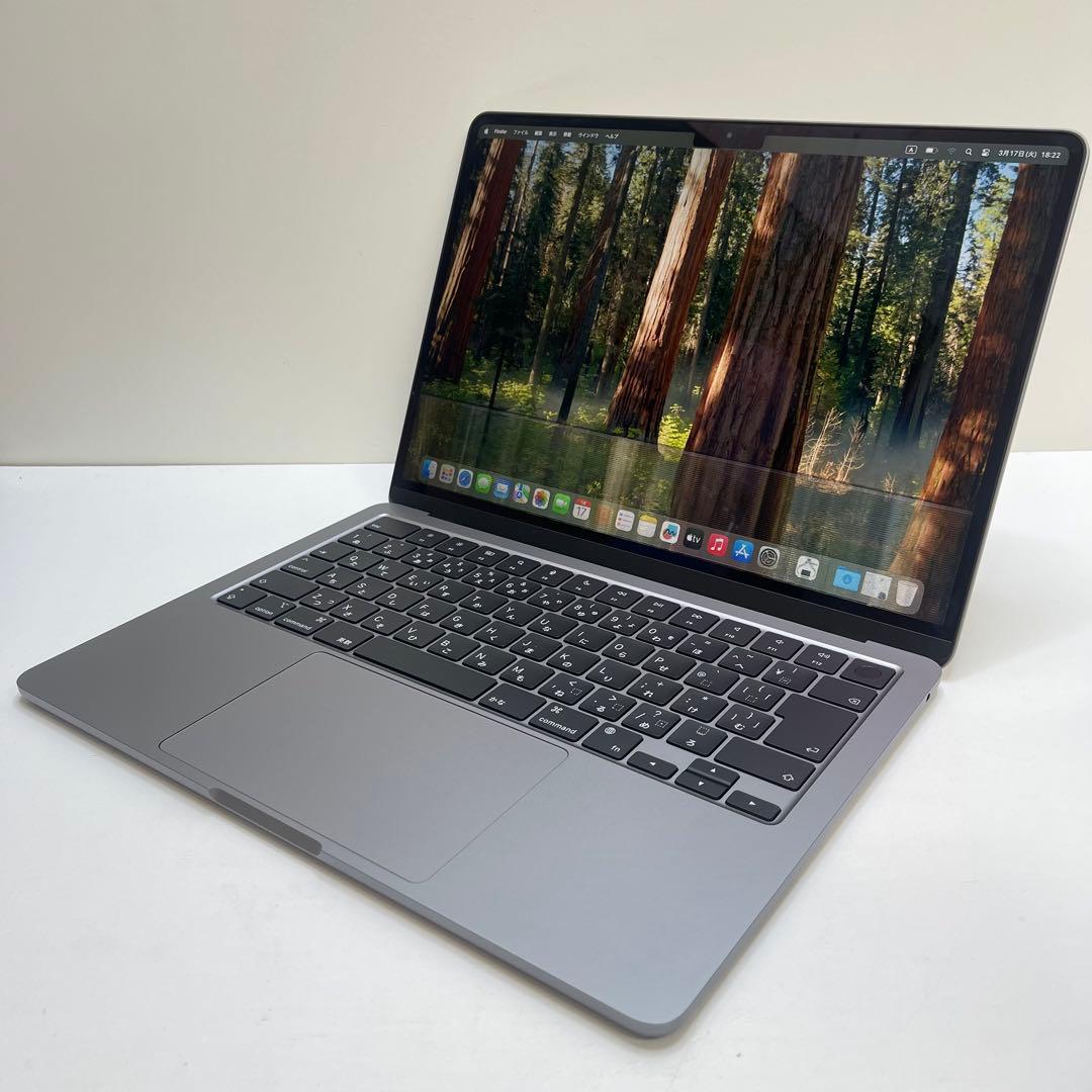 Macbook Air 2022 M2 8GB SSD256GB 13.6インチ