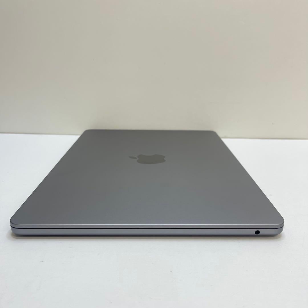 Macbook Air 2022 M2 8GB SSD256GB 13.6インチ
